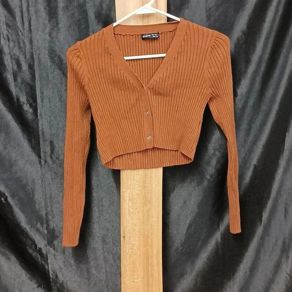 Shein size small Brown long sleeve crop top with clear buttons - Picture 1 of 5